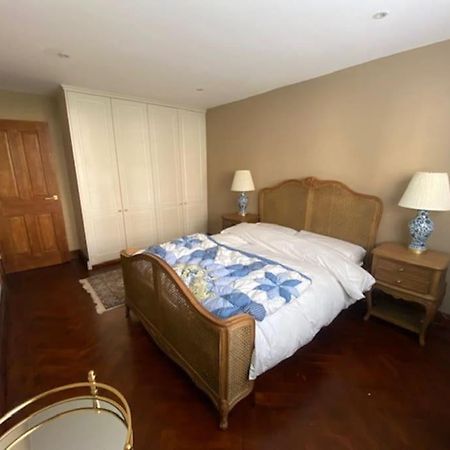 2 Double Bedroom Charming Chelsea Apartment Londres Exterior foto